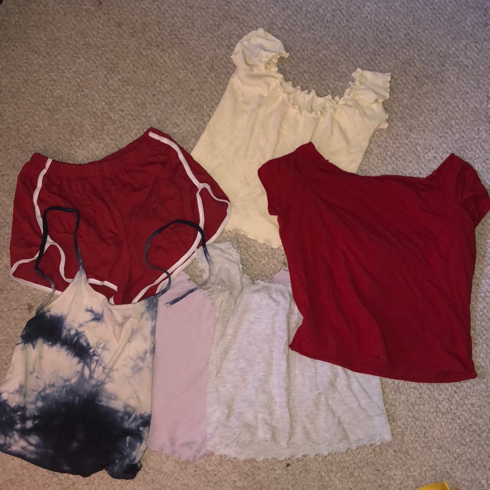 BRANDY MELVILLE LOT